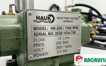 ¿Cómo identificar el modelo y número de serie en un equipo Hauk?