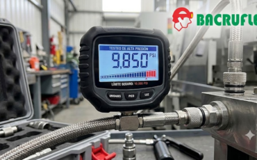 ¿Qué rango de presión máxima (por ejemplo, hasta 10,000 PSI) puede monitorear de forma segura el kit de testeo digital para prueba de presión?